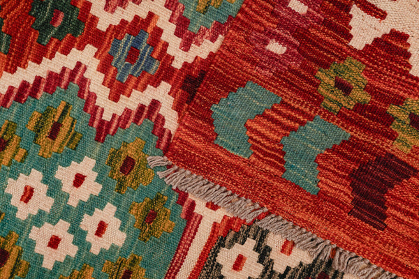 Kilim Afegão 189x127 cm.